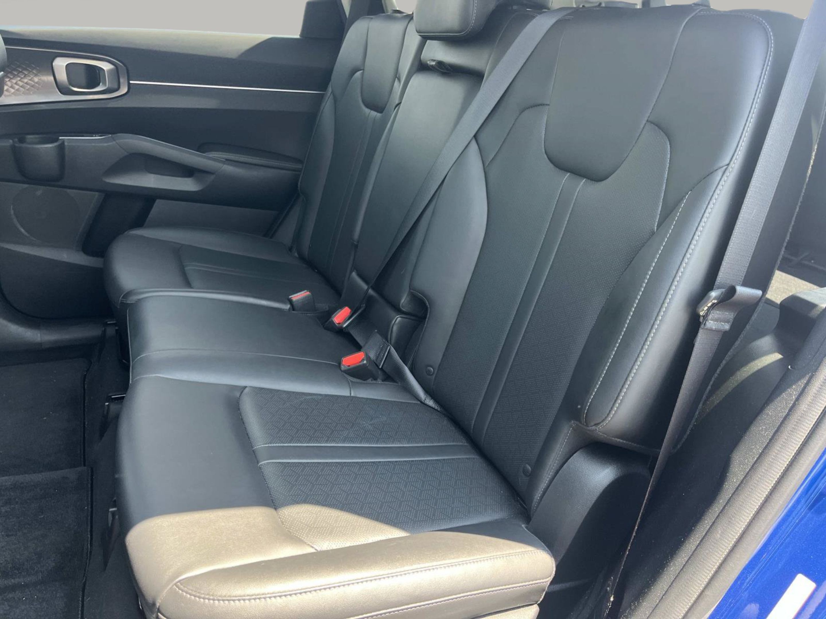 Used 2023 Kia Sorento S FWD image 17