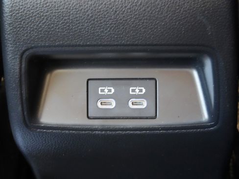 Used 2023 Toyota Corolla LE w/ Carpet Mat Package (TMS) FWD image 28