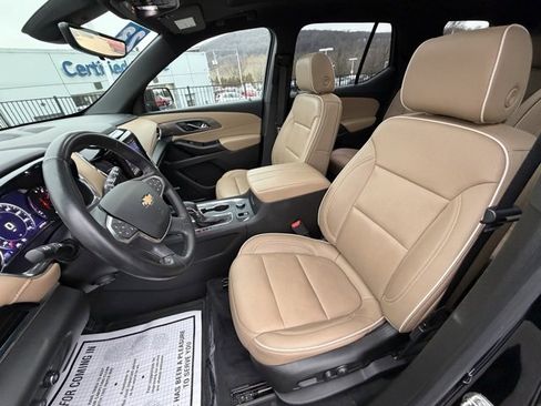Certified 2023 Chevrolet Traverse Premier image 35