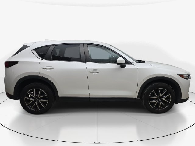 Used 2018 MAZDA CX-5 Touring w/ Preferred Equipment Package AWD/4WD image 4