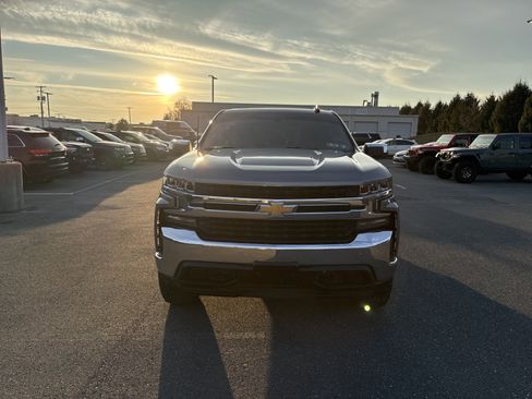 Used 2019 Chevrolet Silverado 1500 LT w/ All-Star Edition image 2