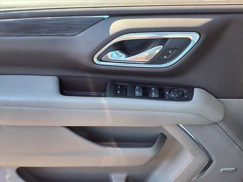 Certified 2023 GMC Yukon SLT AWD/4WD image 13