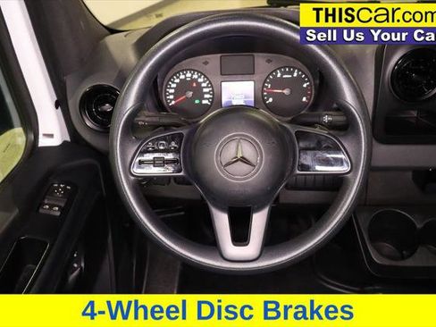 Used 2021 Mercedes-Benz Sprinter 2500 image 11