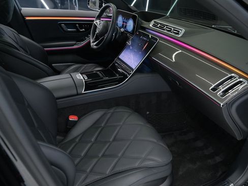 Used 2022 Mercedes-Benz Maybach S 580 4MATIC image 40
