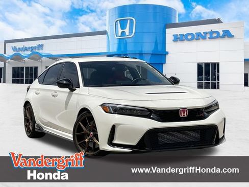 Used 2023 Honda Civic Type R image 1