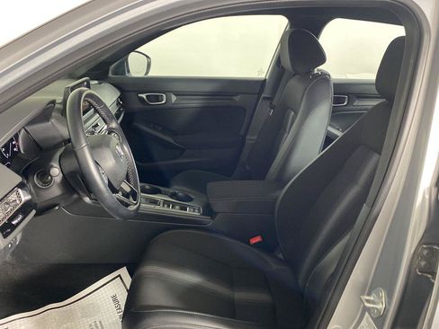 Used 2023 Honda Civic Sport image 13