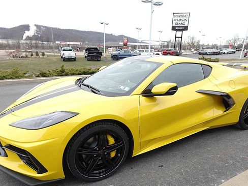 New 2026 Chevrolet Corvette Stingray Preferred Cpe w/ Z51 Performance Package RWD image 6
