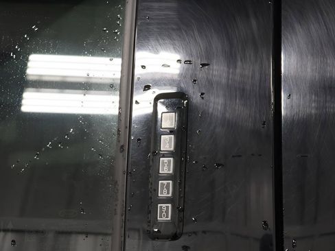 Used 2022 Ford F450 Platinum w/ FX4 Off-Road Package image 12