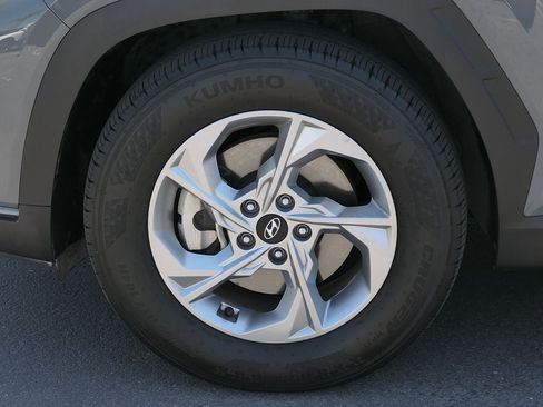 Used 2024 Hyundai Tucson SEL FWD image 9