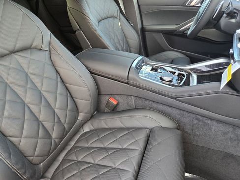 New 2026 BMW X6 xDrive40i w/ Climate Comfort Package image 16