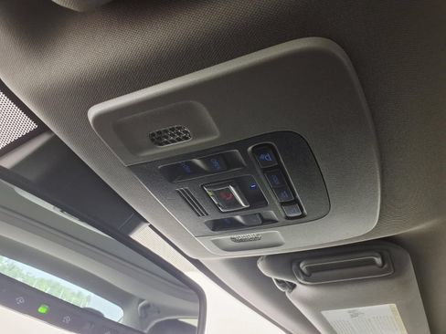 Used 2023 Toyota Camry SE w/ Audio Upgrade Package FWD image 25