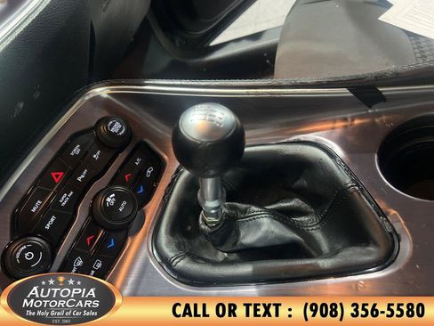 Used 2017 Dodge Challenger R/T Scat Pack RWD image 22