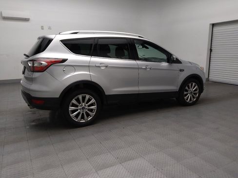 Used 2017 Ford Escape Titanium image 10