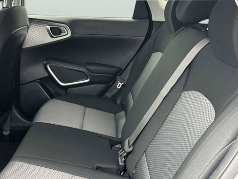 Certified 2022 Kia Soul LX w/ Technology Package image 15