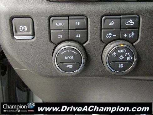 Certified 2025 Chevrolet Silverado 2500 High Country w/ High Country Premium Package image 42