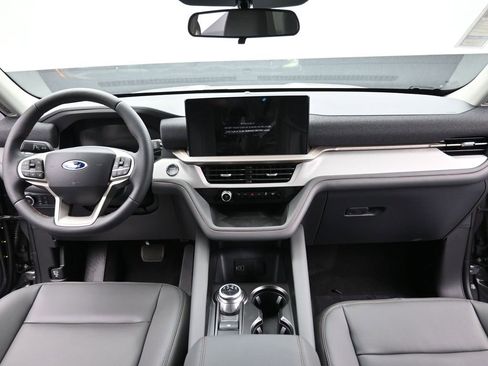 New 2026 Ford Explorer Active w/ Active Comfort Package image 16