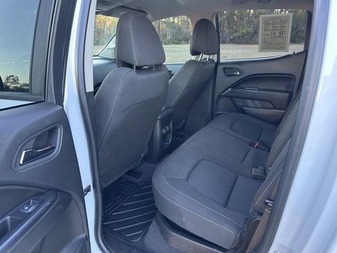 Used 2020 Chevrolet Colorado LT w/ Colorado RST Special Edition image 11