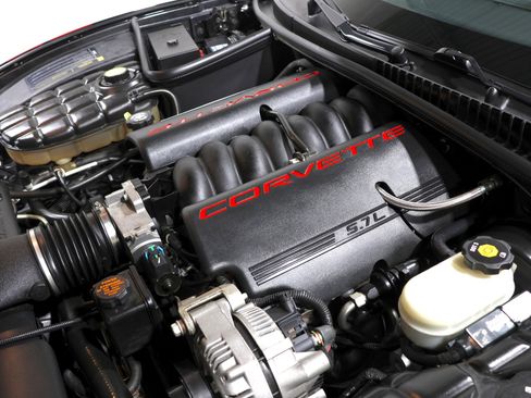 Used 2002 Chevrolet Corvette Coupe w/ Preferred Equipment Group1 image 93