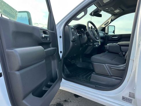 New 2025 GMC Sierra 2500 Pro w/ 1SA Pro Safety Plus Package image 19