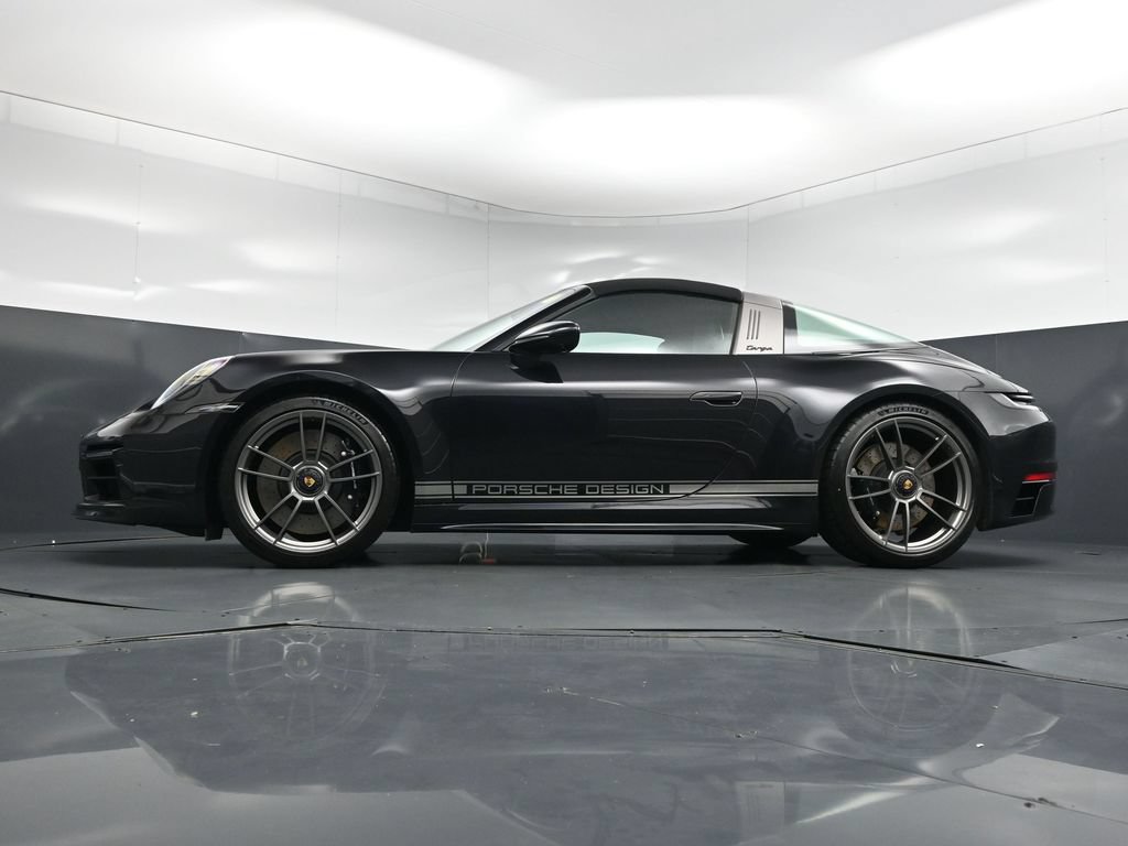 Used 2023 Porsche 911 50th Anniversary Edition AWD/4WD image 23