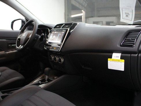 New 2026 Mitsubishi Outlander Sport SE image 17