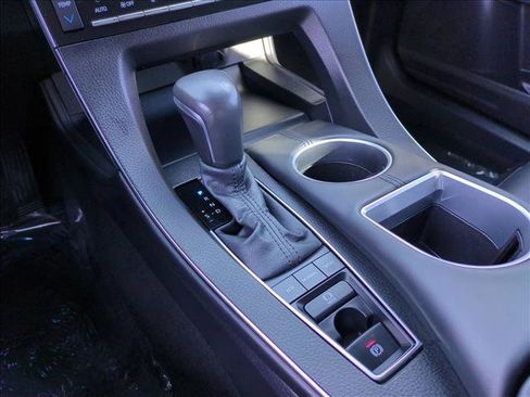 Certified 2021 Toyota Avalon XLE w/ Carpet Mat Package (TMS) FWD image 12
