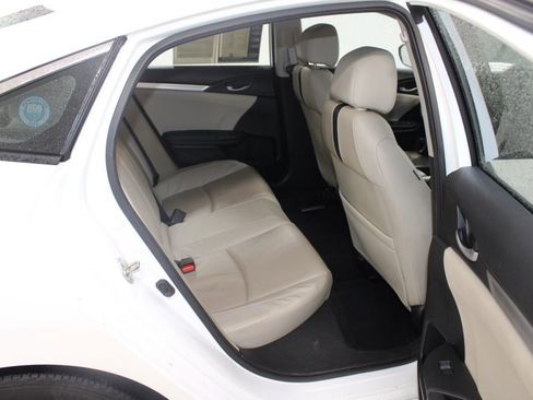 Used 2017 Honda Civic EX-L image 29