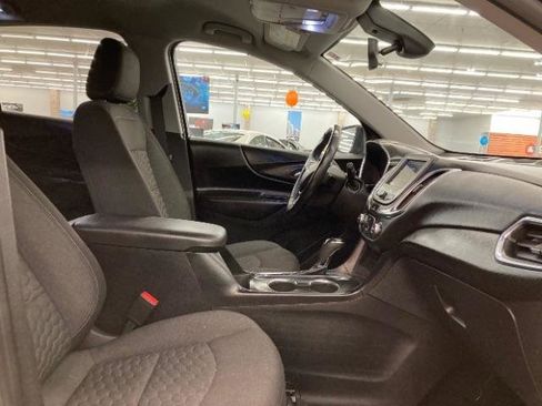 Used 2019 Chevrolet Equinox LT FWD image 14