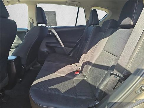 Used 2014 Toyota RAV4 XLE image 12