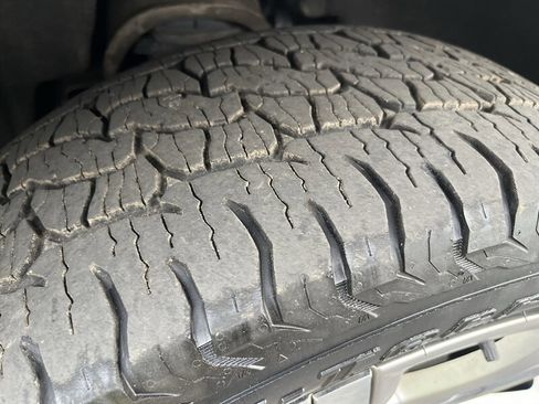 Used 2020 Cadillac Escalade ESV Luxury image 22