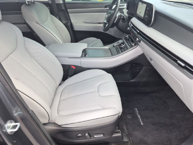 Used 2023 Hyundai Palisade SEL w/ Premium Package FWD image 26