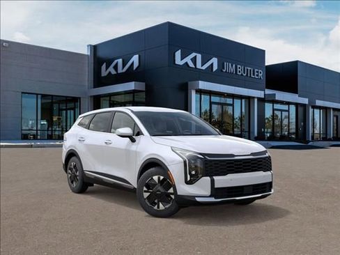 New 2026 Kia Sportage LX FWD image 8