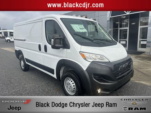 New 2026 RAM ProMaster 1500 w/ Convenience Group FWD image 1