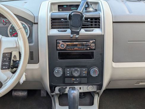 Used 2012 Ford Escape XLT image 26