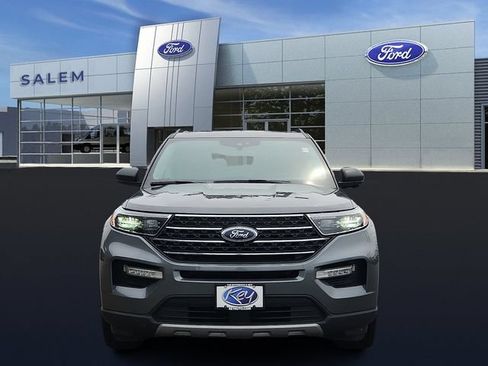 Certified 2023 Ford Explorer XLT w/ Equipment Group 202A AWD/4WD image 7