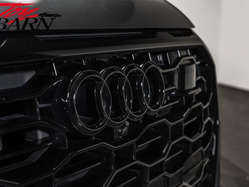 Used 2022 Audi RS Q8 image 9