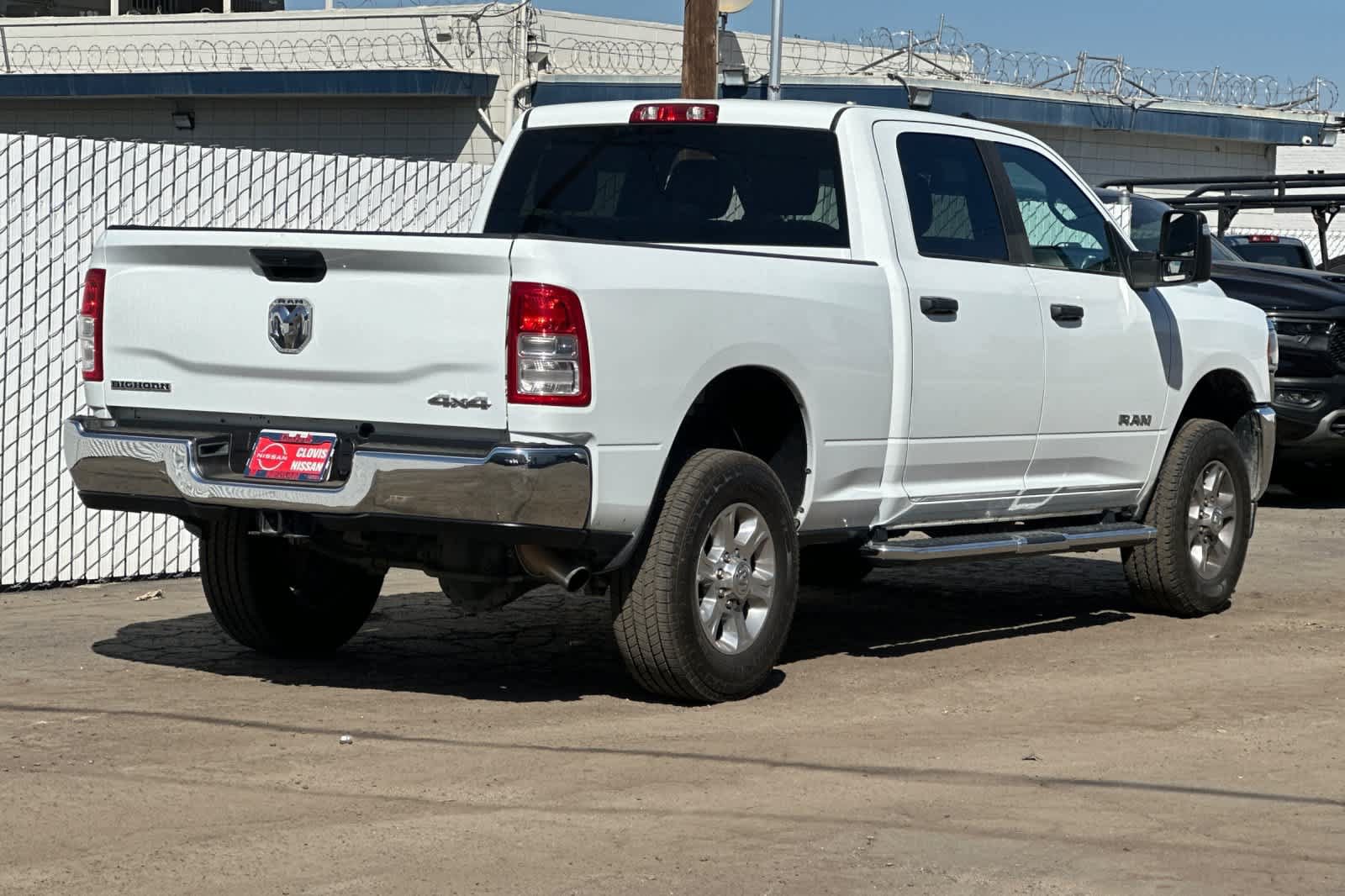 Used 2024 RAM 2500 Big Horn AWD/4WD image 3