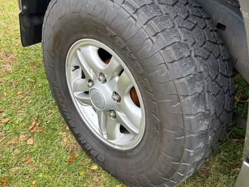 Used 2000 Lexus LX 470 4WD image 15