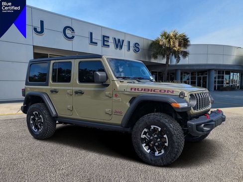 Used 2026 Jeep Wrangler Unlimited Rubicon w/ Steel Bumper Group AWD/4WD image 1