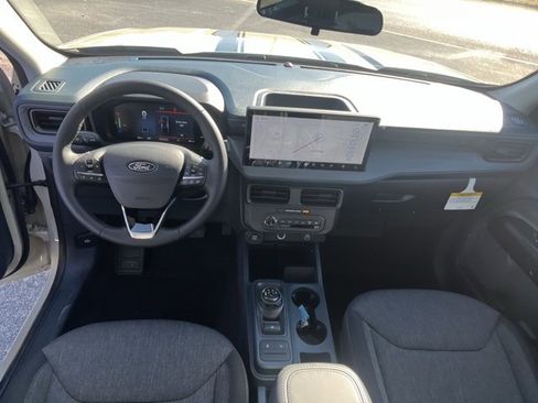 New 2025 Ford Maverick XLT w/ XLT Luxury Package image 9