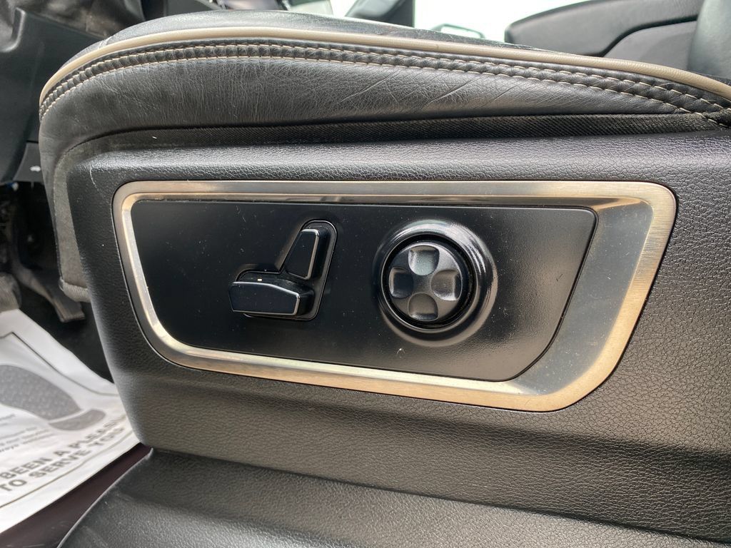 Used 2020 RAM 1500 Limited AWD/4WD image 33
