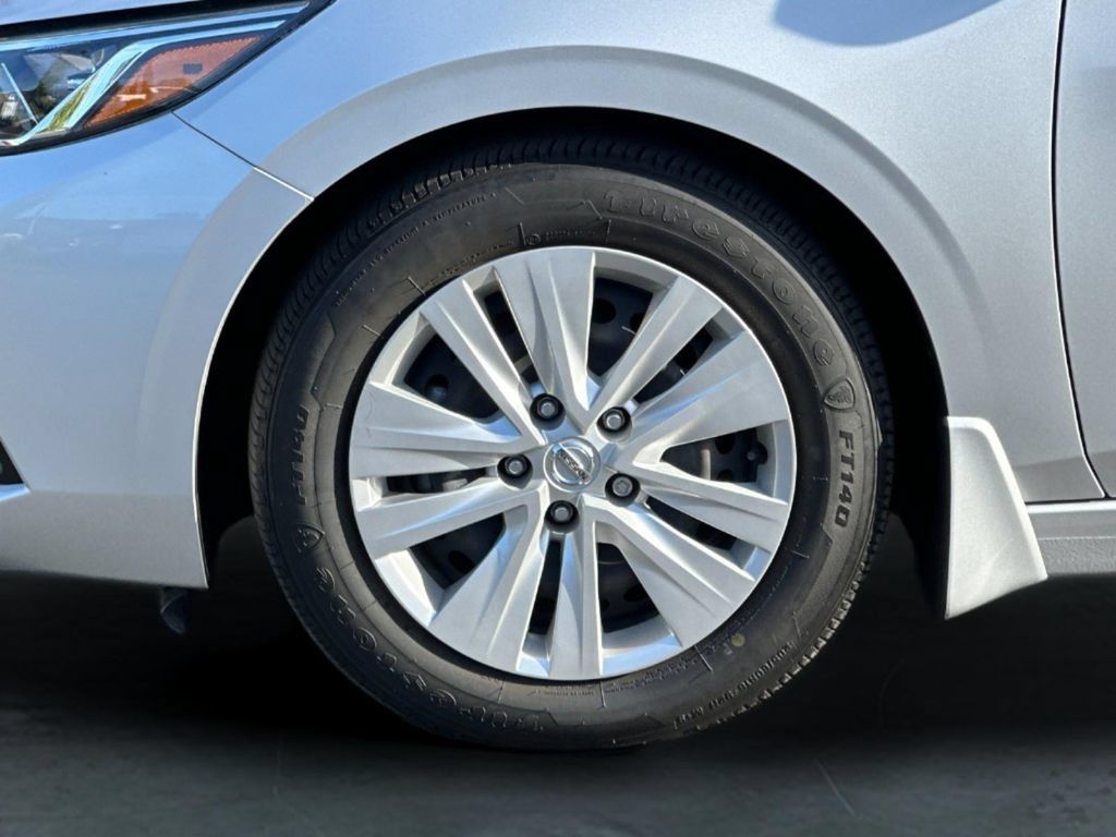 Used 2023 Nissan Sentra S FWD image 30