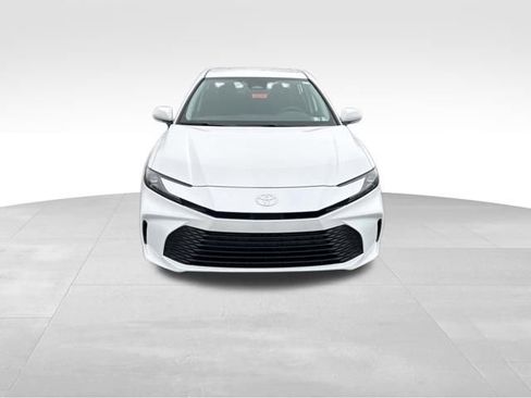 New 2026 Toyota Camry LE image 9