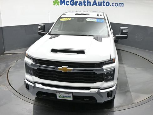 Used 2024 Chevrolet Silverado 3500 LT w/ Convenience Package image 23