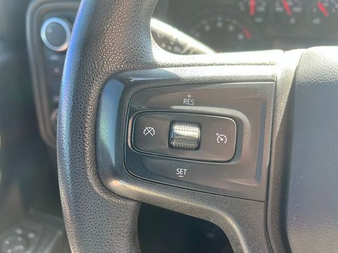 Used 2021 Chevrolet Silverado 1500 Custom Trail Boss w/ LPO, Dark Essentials Package AWD/4WD image 19