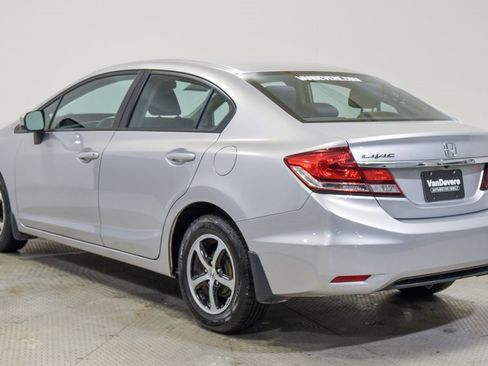 Used 2015 Honda Civic SE image 9