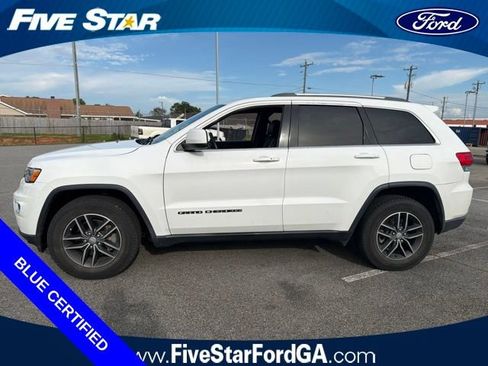 Used 2018 Jeep Grand Cherokee Laredo AWD/4WD image 6