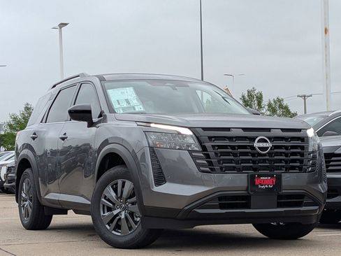 New 2026 Nissan Pathfinder SV FWD image 2
