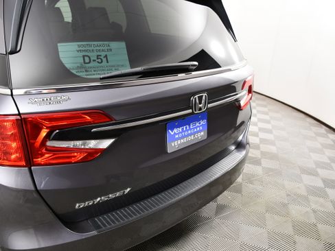 Certified 2024 Honda Odyssey EX-L image 15