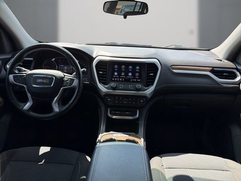 Certified 2023 GMC Acadia SLE FWD image 17